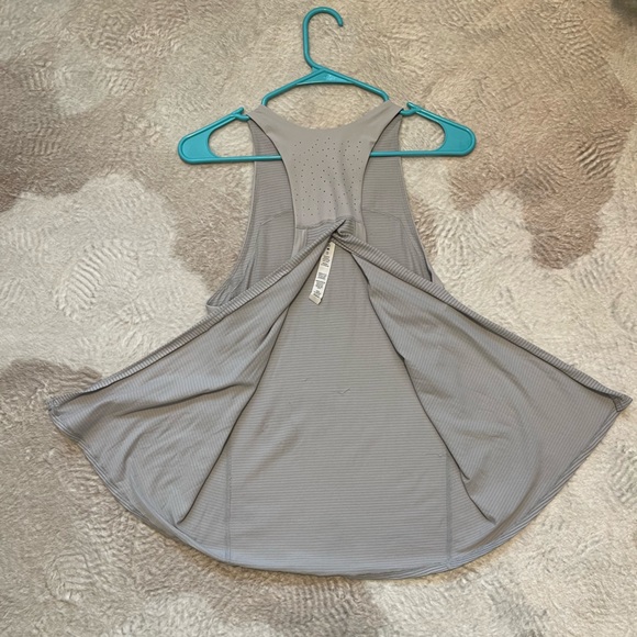 Lululemon gray swing open back tank top - Picture 8 of 8